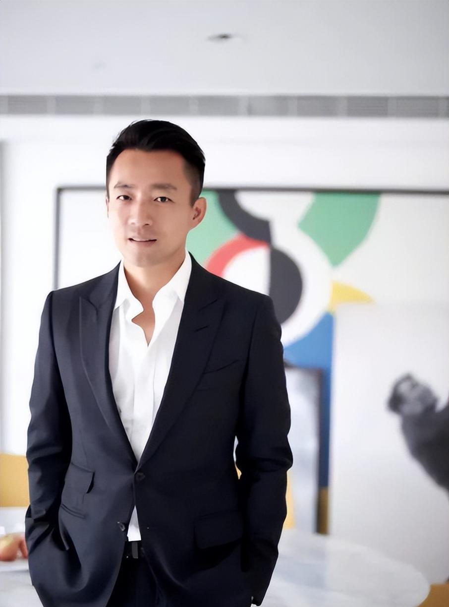 娱乐圈伪富豪天涯_许雅钧真实身份_豪门伪富豪